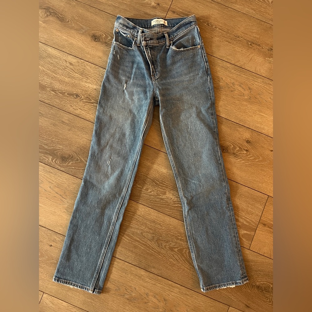 Abercrombie & Fitch 90s straight
